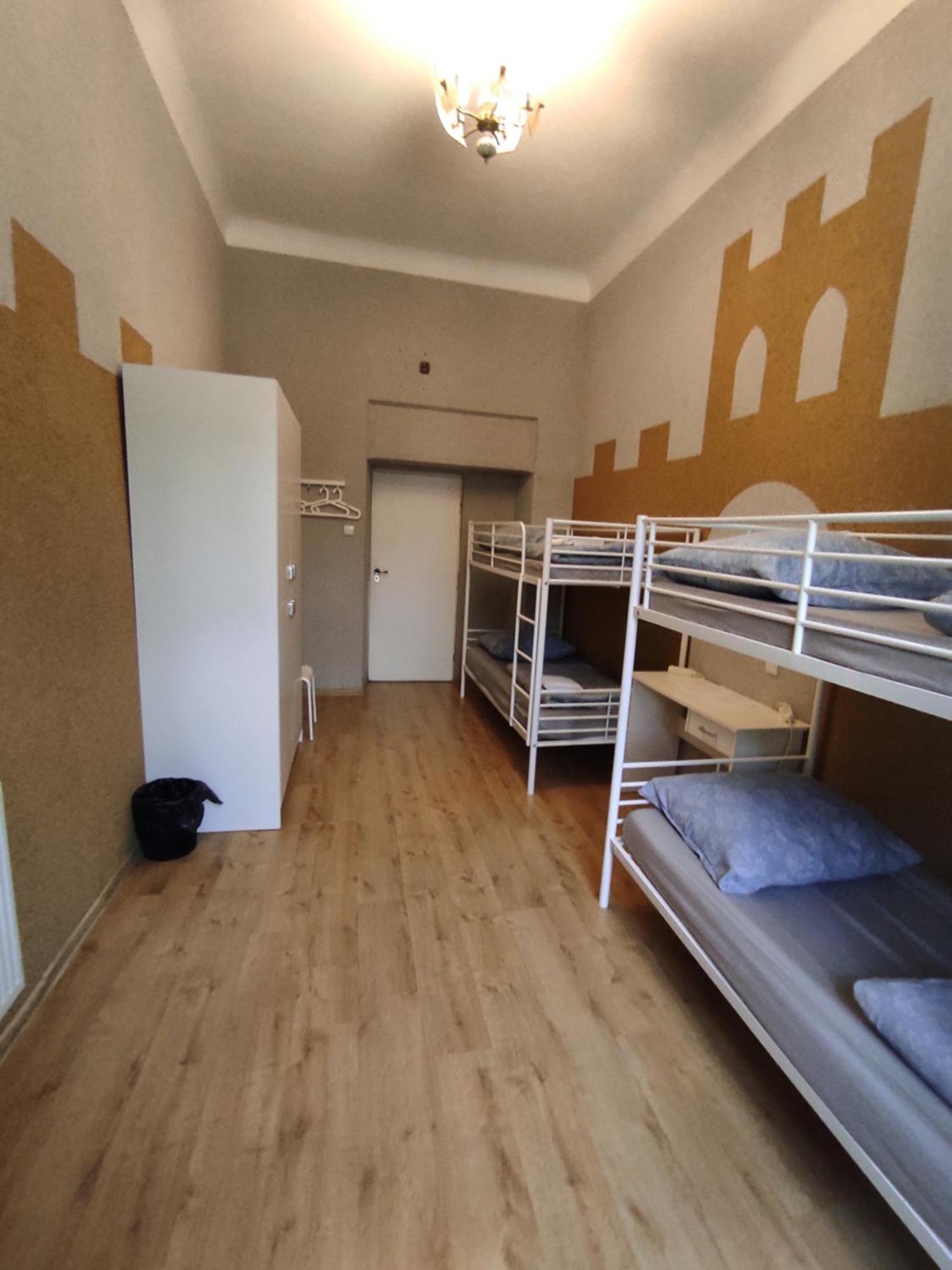 Girls Hostel Krakow Exterior photo